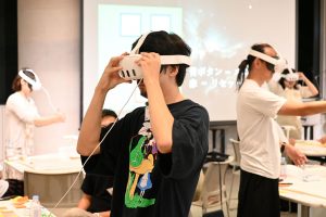 無重力の食事体験ワークショップ